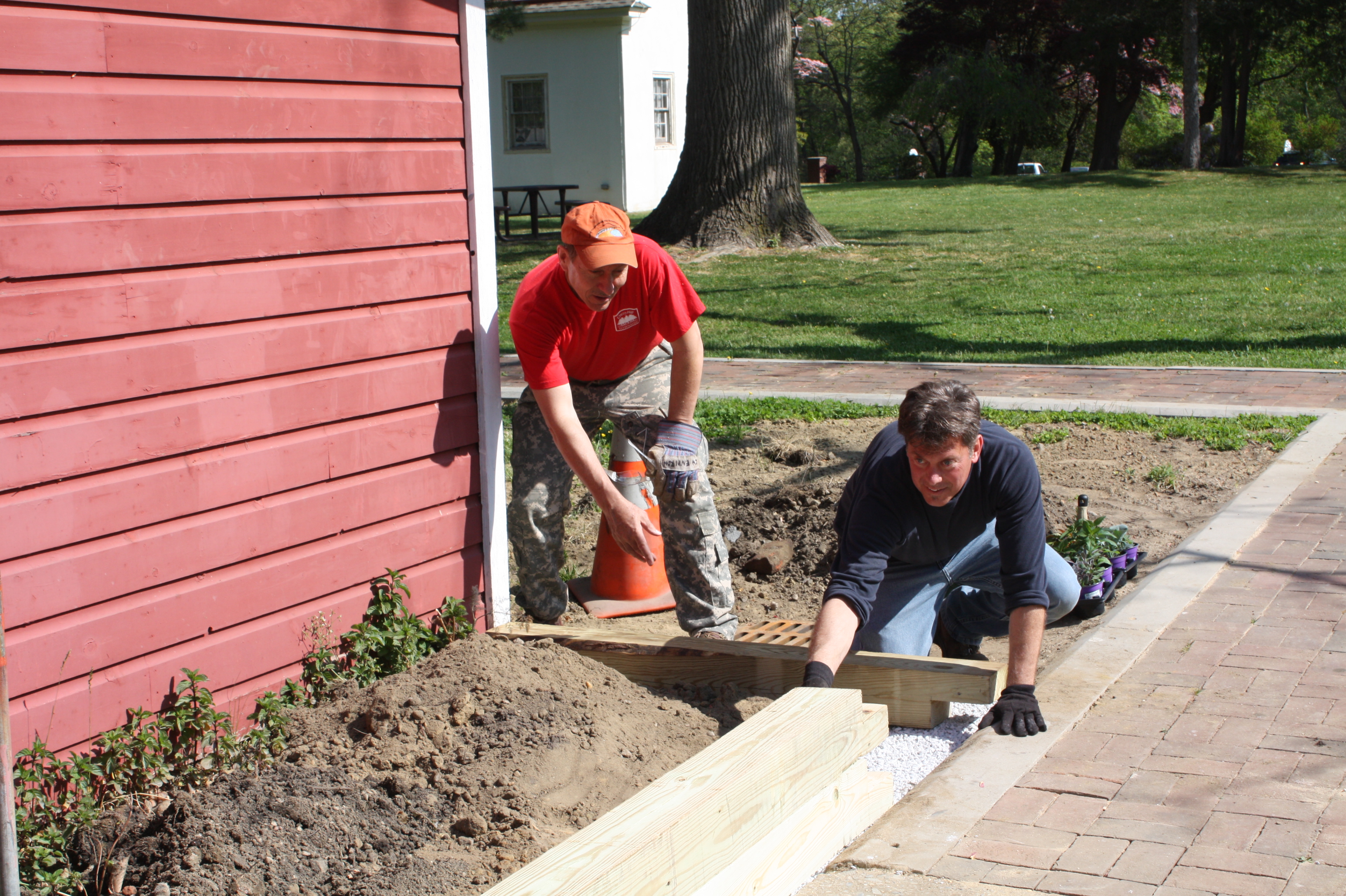 Green Hands volunteer clean-up 4